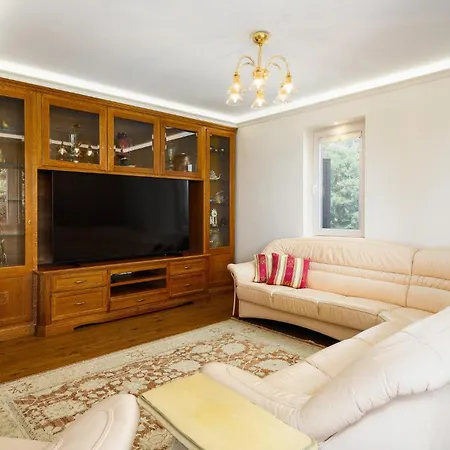 Apartman In *