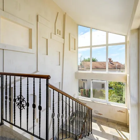 Apartman In *
