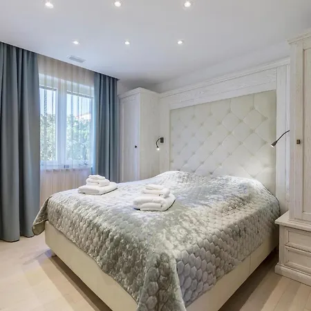 In Apartman *
